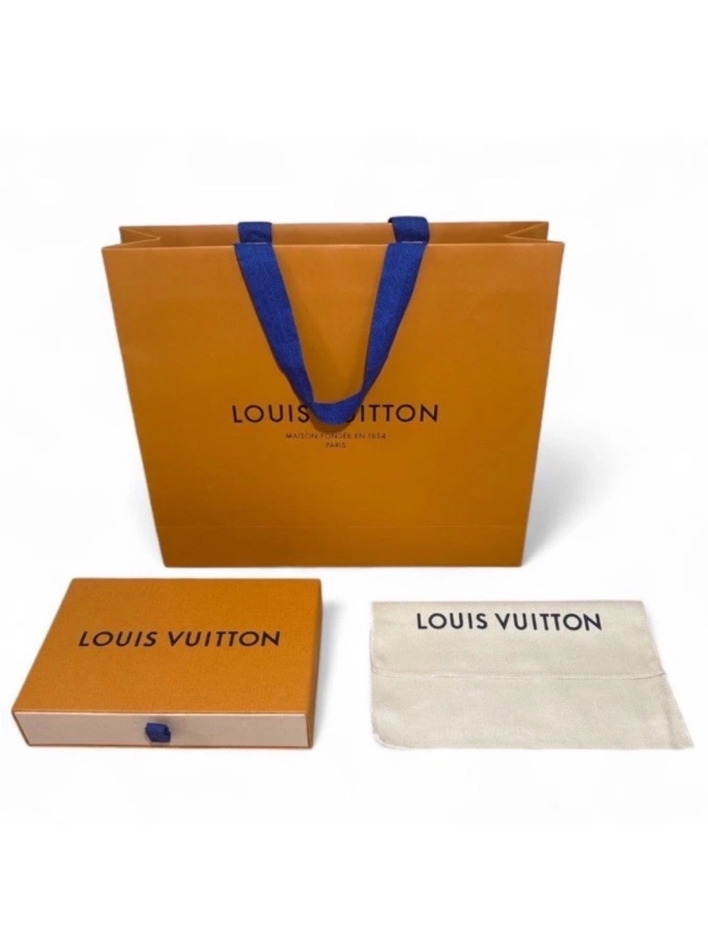 Luxury dust bag or box!